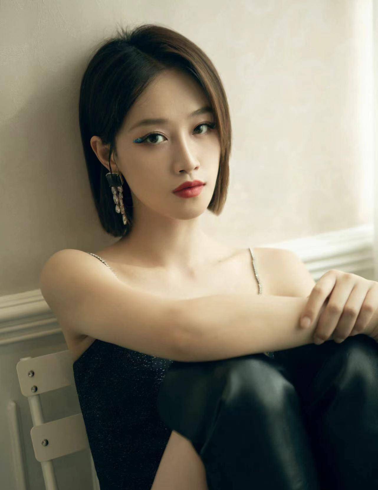 原创乘风破浪的姐姐6个黑红的女明星赵韩樱子陈小纭很冤