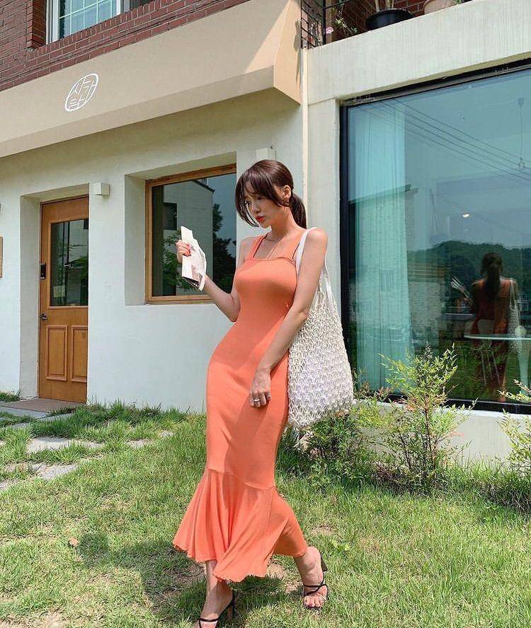 原创身材大艳俗大身材女孩学会这么穿气质也太高级了吧