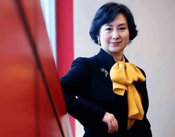 原创身价百亿的7位单身女富豪个个让人心动有人40岁还没谈过恋爱