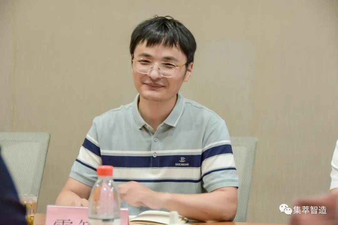 副局长叶剑波,西门子大中华区销售总监朱亚喆等领导一行莅临集萃智造