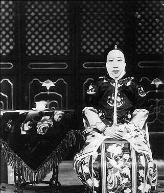 吴佩孚为她写下"老妻尚在",是情真意切的表达,还是拒绝的借口_张佩兰