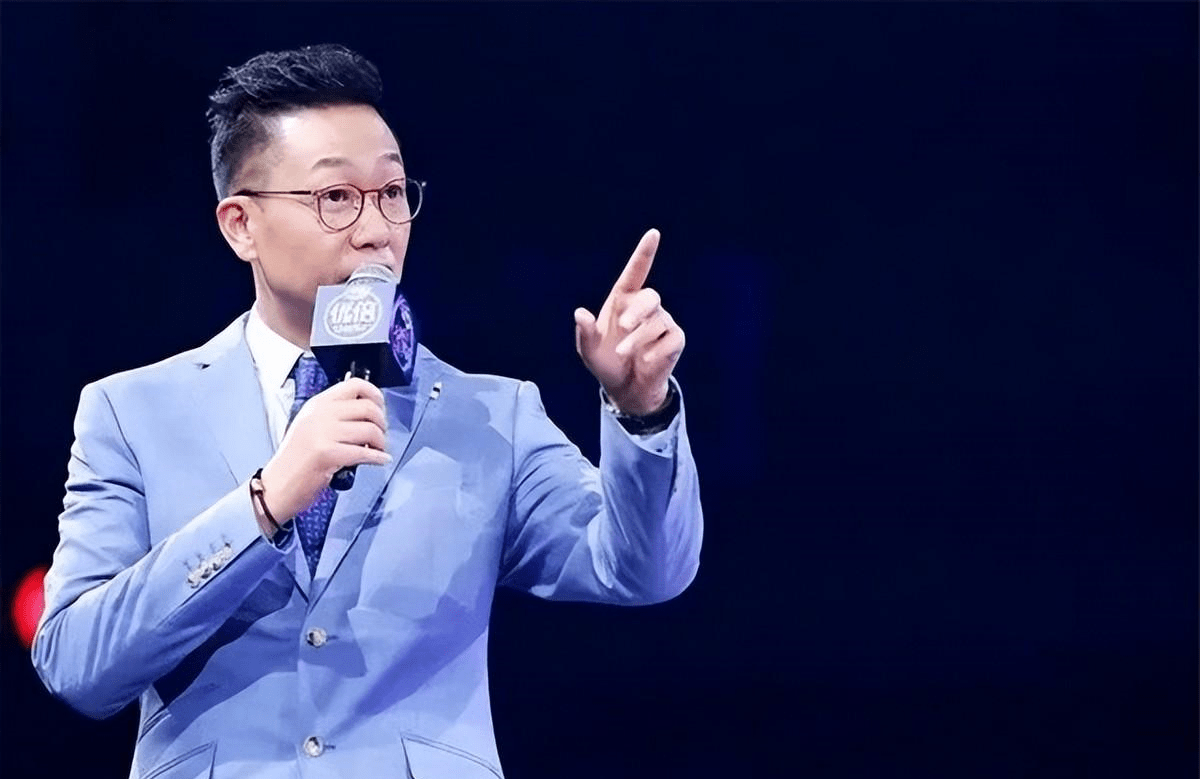 原创主持人林海两任妻子都是同行如今51岁生活十分幸福