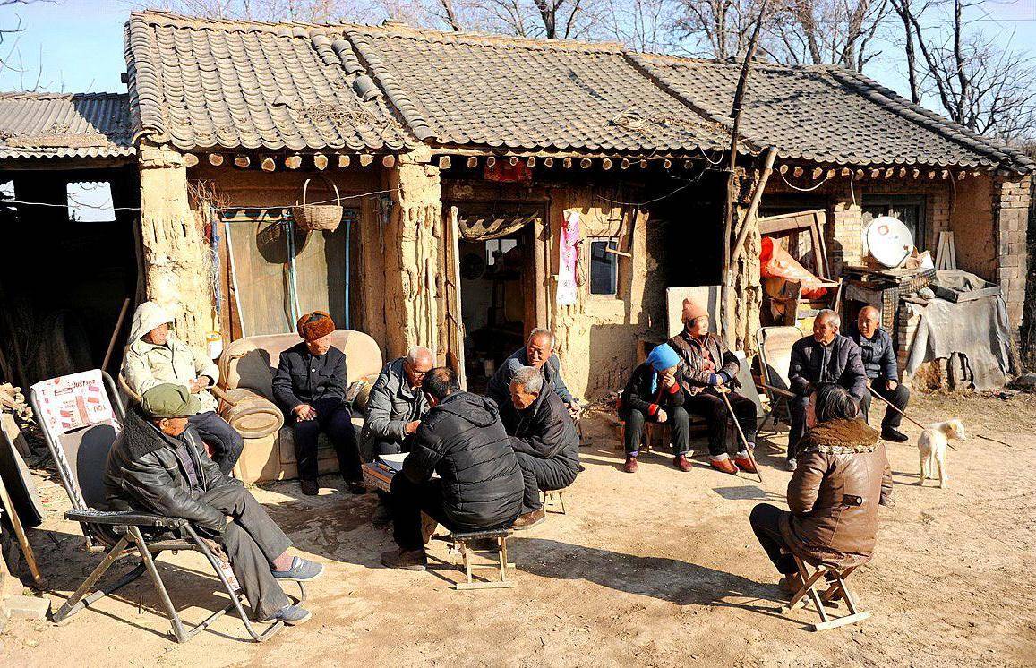 原创农村的守村人到底是怎样的存在你身边有守村人吗