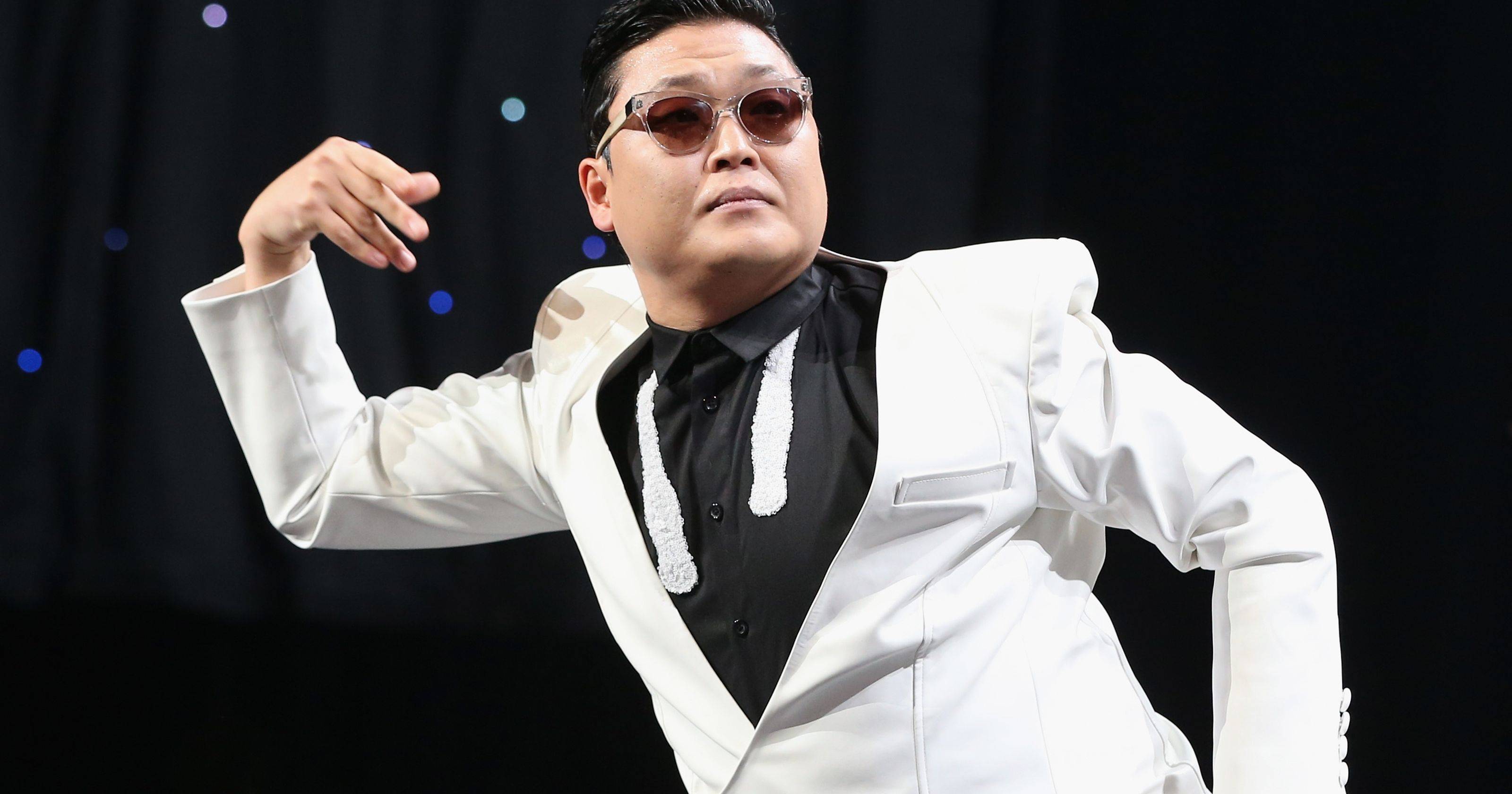 原创演唱会事故不断韩星鸟叔演出舞台拆除20多岁工作人员意外坠亡