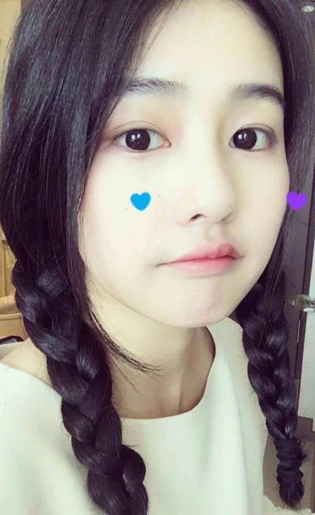 网友:好想用这张脸活一天_照片_皮肤_显得