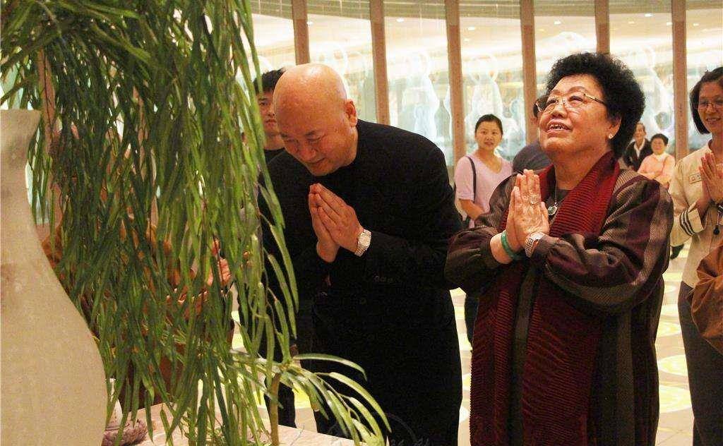 迟重瑞_陈丽华_杨洁