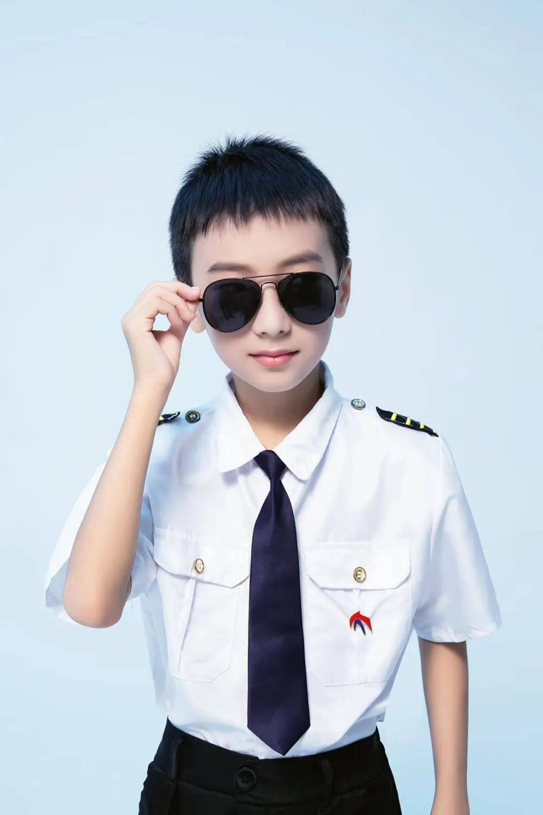 第一童星专访 | 最受欢迎小超模-张哲睿【我是一道光,自信放光芒】