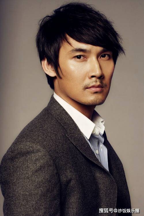 40岁张铎定居陕西小县城!