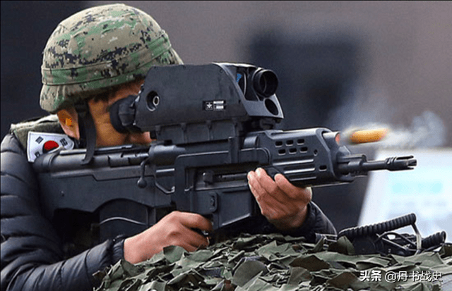 人类历史上第一款服役的多功能步枪,电池会自爆的韩国k11步枪_未来