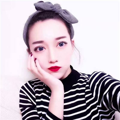 一位很哇塞的女孩女生头像真人图片仙气