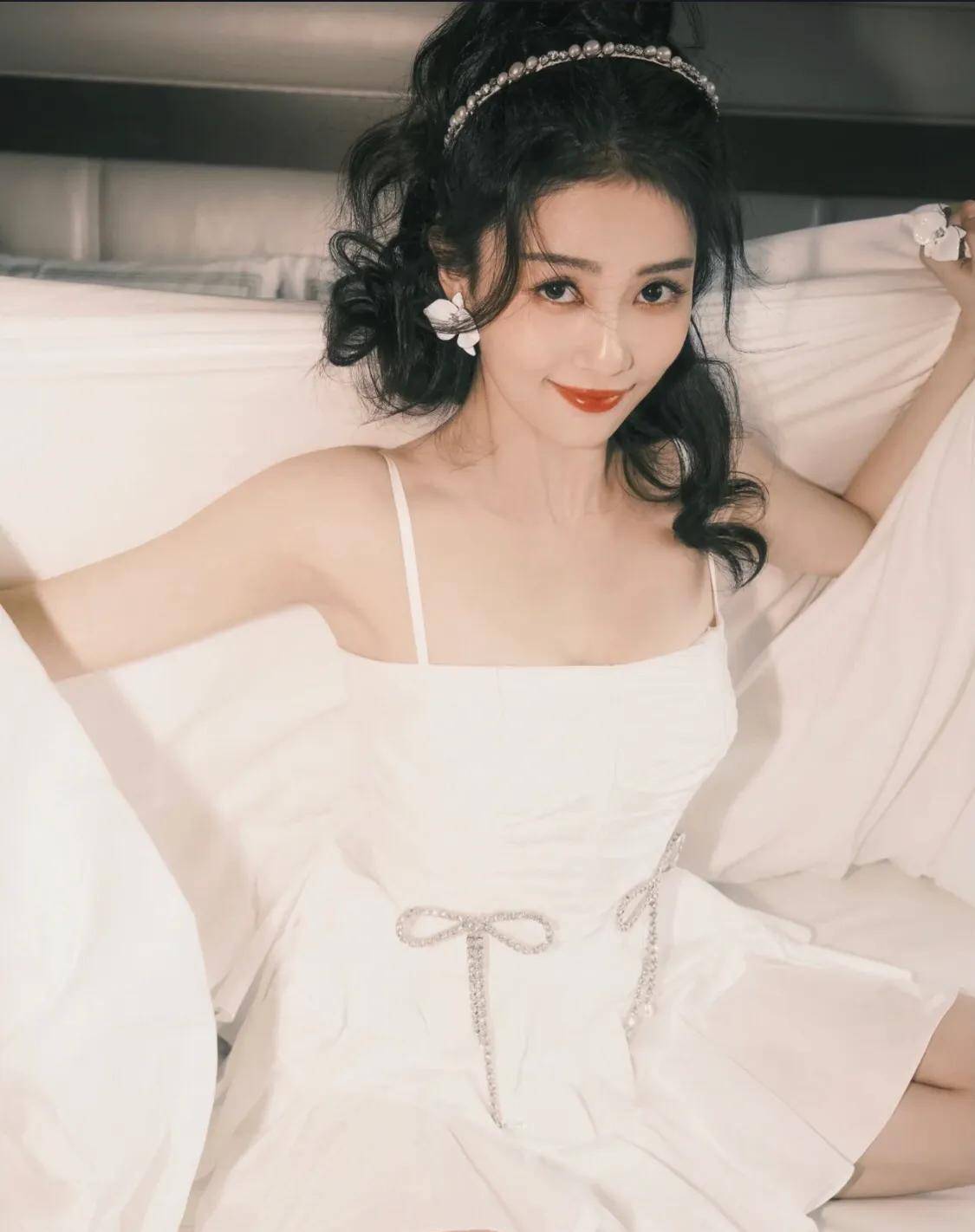 欢乐女神-白鹿(写真集)_安迪_女孩_演技