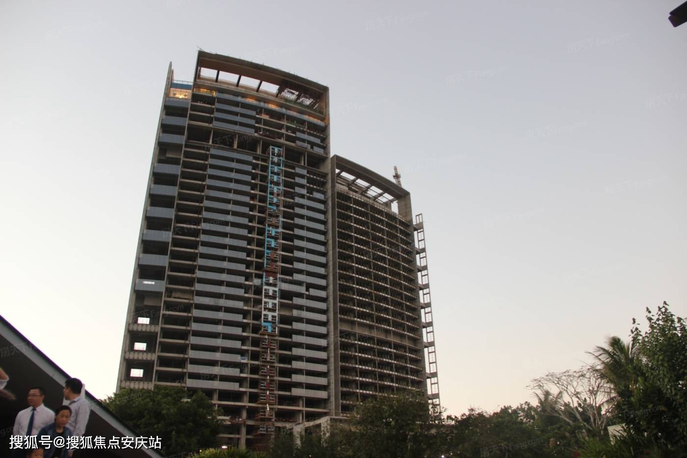 三亚实地海棠华著售楼处电话三亚67实地海棠华著售楼中心24小时电话