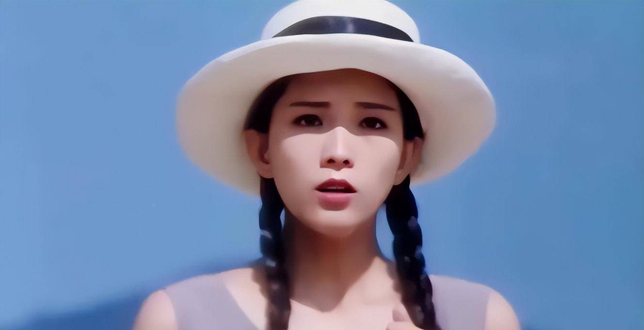 她曾被金城武疯狂追求,年轻时爱慕者无数,为何52岁却仍旧单身_叶全真