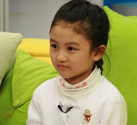 年仅6岁的她就说出长大后要当大明星的话_香芋_网络_孩子