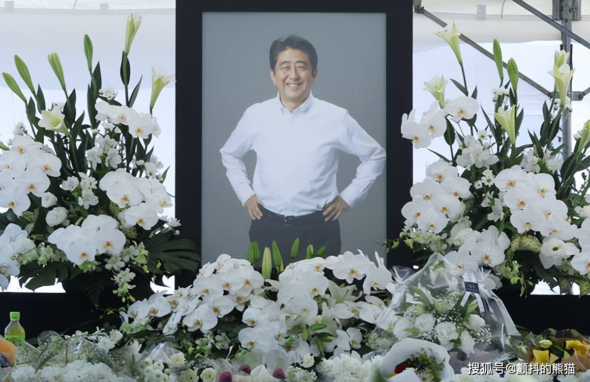 日本前首相安倍国葬计划招揽6千人参加,目前70%的民众反对_人数_吉田