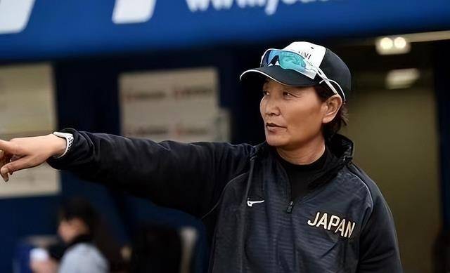 扬言中国不堪一击,抗战老父亲至死不能原谅_任彦丽_宇津木_女儿