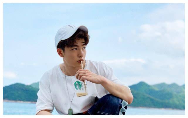 夏志远成大ip剧集收割者,搭档吴磊穿越火线,华佗上演最强辅助