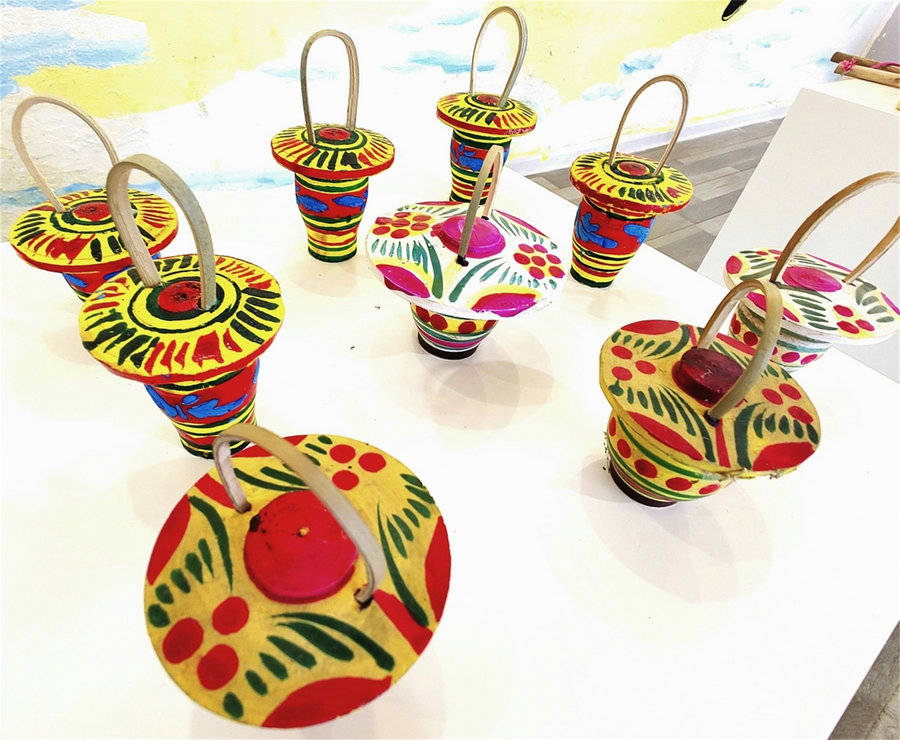 郯城:幼教玩具造型各异形象逼真_木旋_港上镇_传统