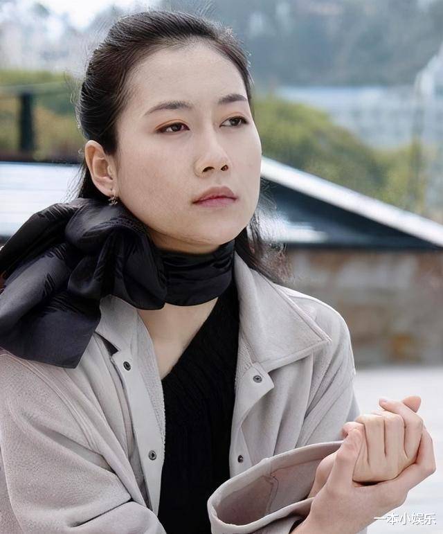 原创温峥嵘黄磊是她老师嫁给初恋丈夫身份神秘孩子已经六岁