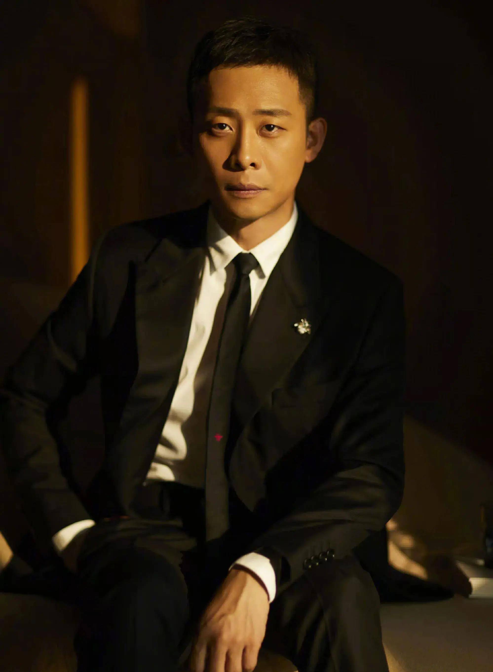 张译,大器晚成,最终成为演员的演员_陈江河_演技_鸡毛