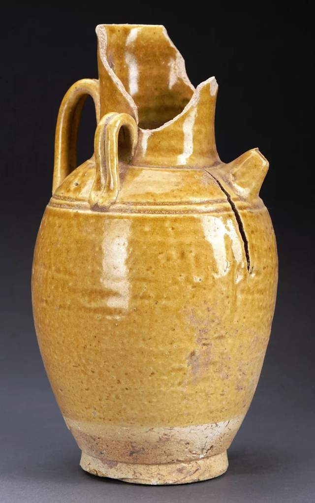 古代黄釉瓷概览_唐代_定窑_釉面