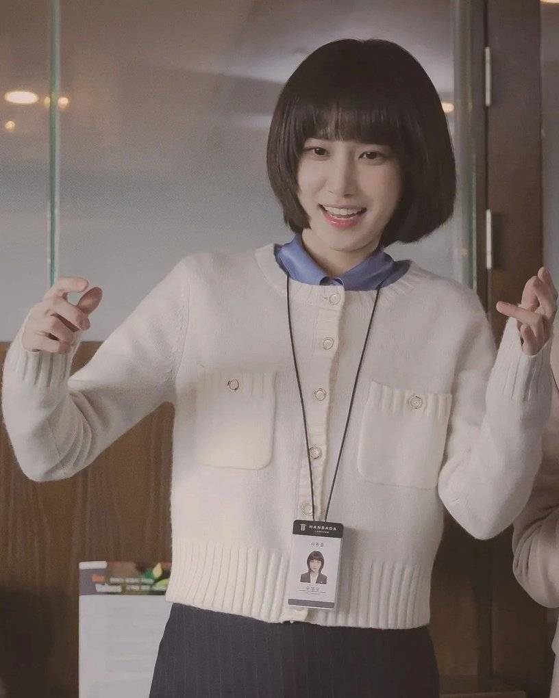 网友分析「韩剧主角薪水」！《非常律师禹英禑》郑明锡年薪5亿？_搜狐网