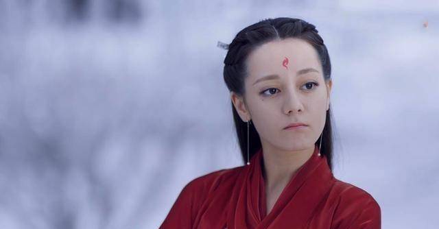 枕上书:击败渺落的不是帝君,而是凤九额头上的凤尾花_因为_梦境_误会