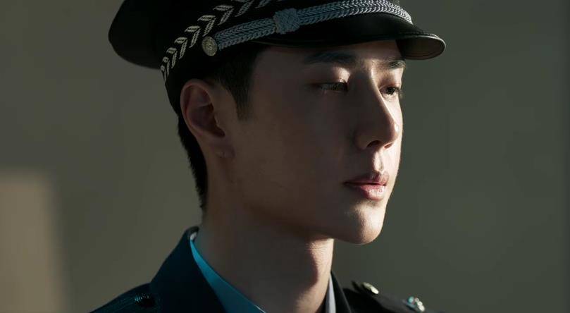 25岁王一博脱离滤镜演警察,穿上警服更惊艳了,陈宇这个角色演对了