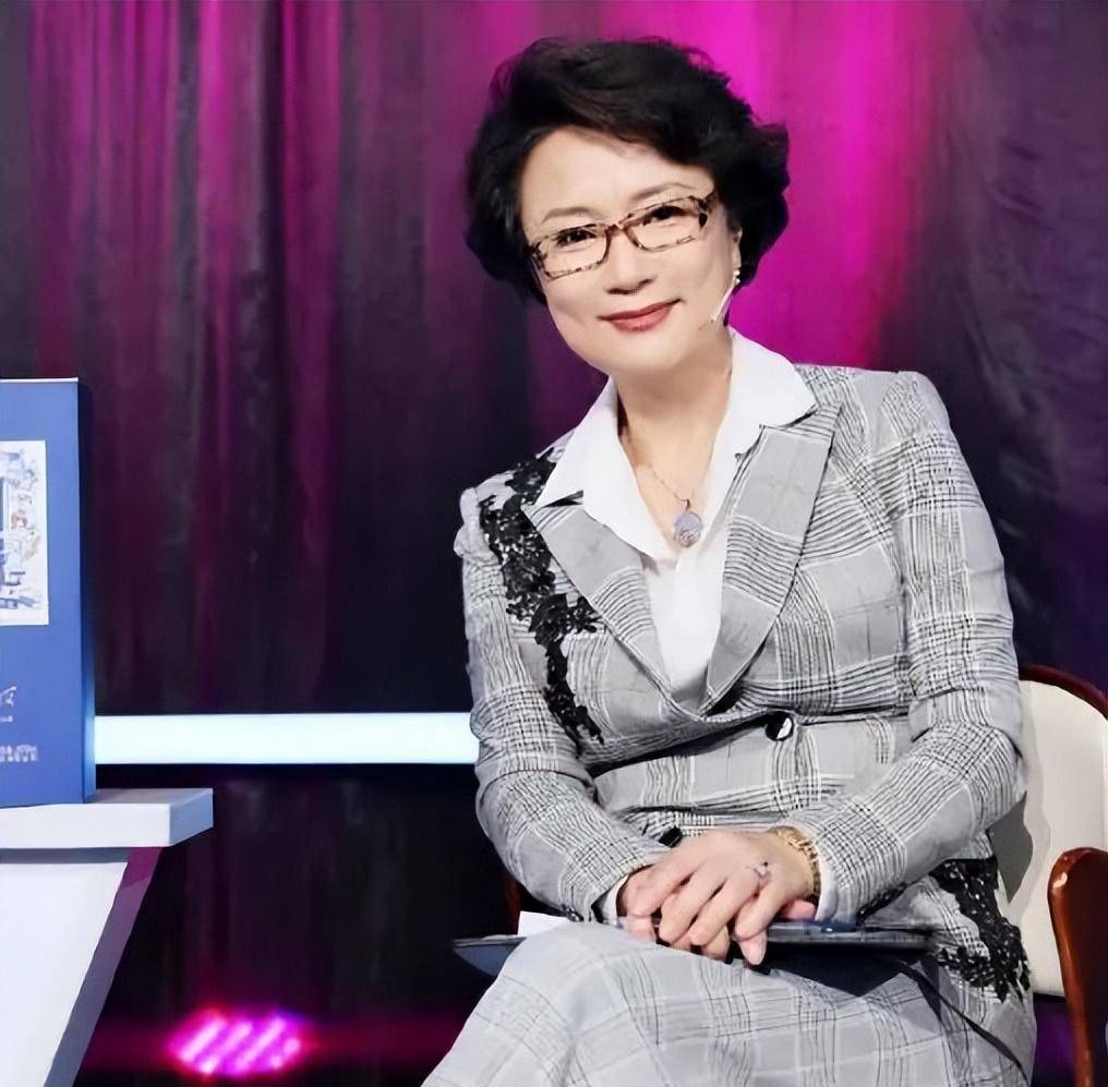 广东电视台五位资深粤语配音员,大多数至今仍然活跃在