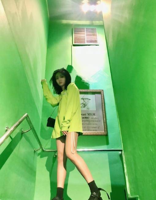 谢可寅私服穿搭太有个性!