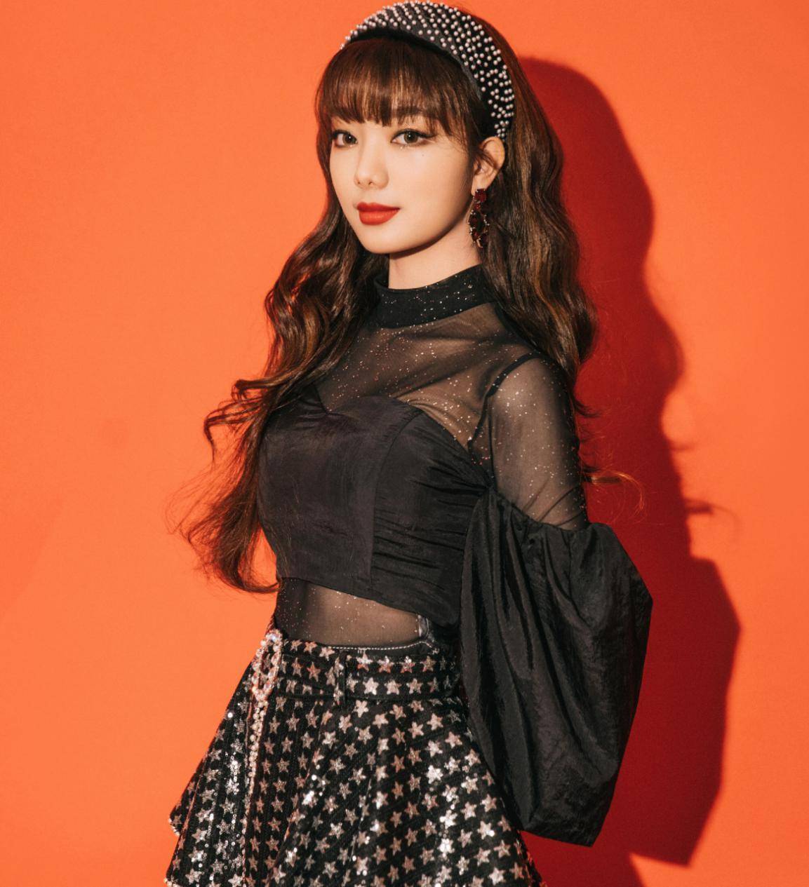 解散在即杨超越演大女主傅菁逆袭其他人却没戏拍