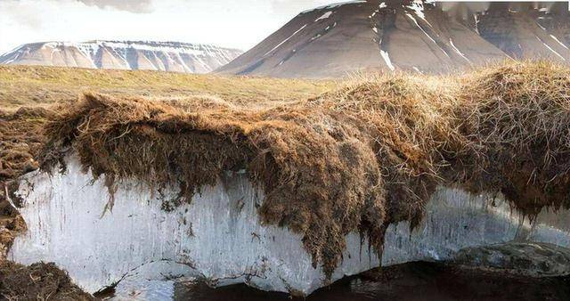 位于西伯利亚，被称为“地狱之口”的巨坑，还在不断扩大？