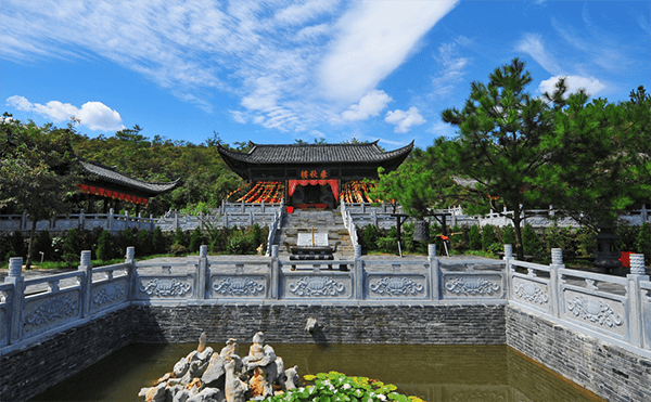 襄阳春秋寨景区智能电子导览功能上线,深度挖掘展示历史文化_南漳