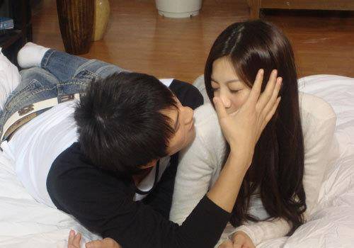 调查发现:男女之间的"暧昧",都是从以下3个时刻开始_感情_异性_朋友
