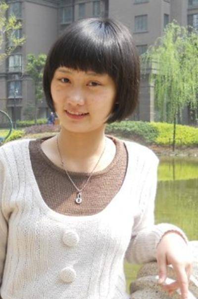 16岁少女周岩,因拒绝"官二代"追求被毁容,9次手术后仍有伤疤_汝坤