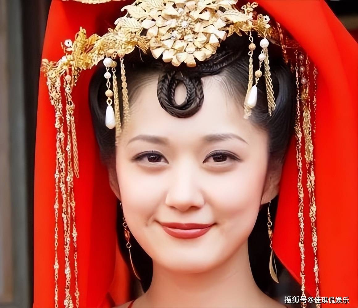 原创韩国整容技术不愧是全世界都出名的，张娜拉整容你还认得出她么？
