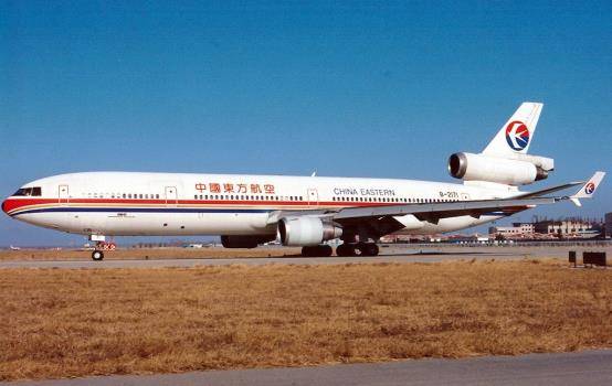 1993年,中国民航583号班机空中遇险,飞机迫降美国空军基地_葛绍志