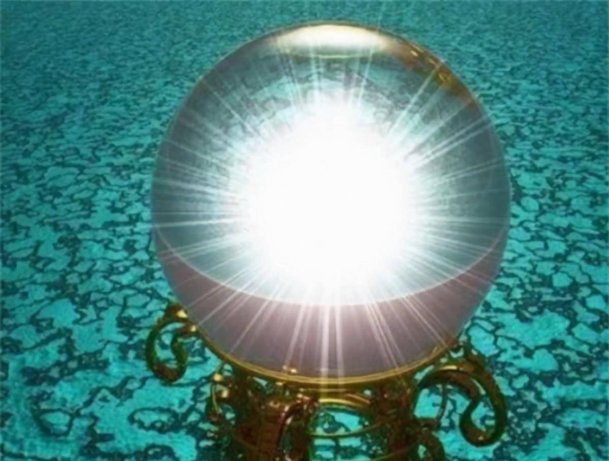 "虽然一般能发光的珠子就被成为夜明珠,但用萤石石料直接打磨出来的