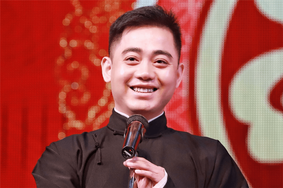 命运多舛孔云龙,撞夏利,被炮仗炸飞,大难不死必有后福_师娘_家庭_搭档