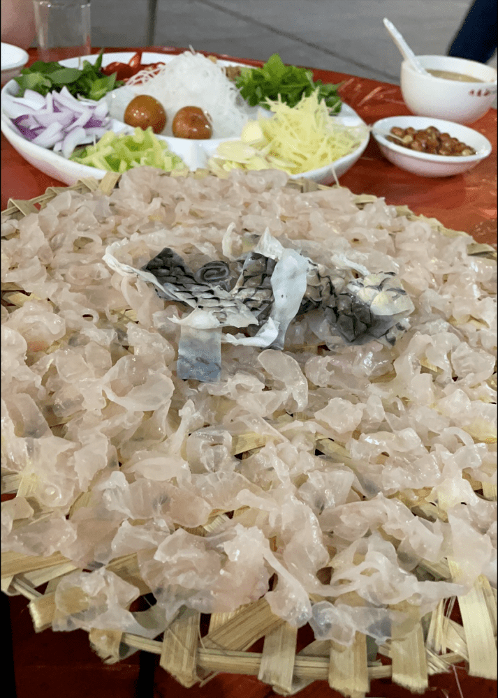 不一样的潮州美食——鱼生_生鱼片_配料_草鱼