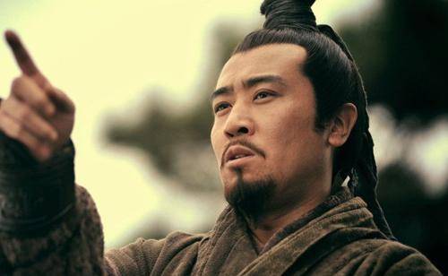 “蜀国”诸葛亮死后，刘禅为什么不给他立庙，要在十几年过后才立