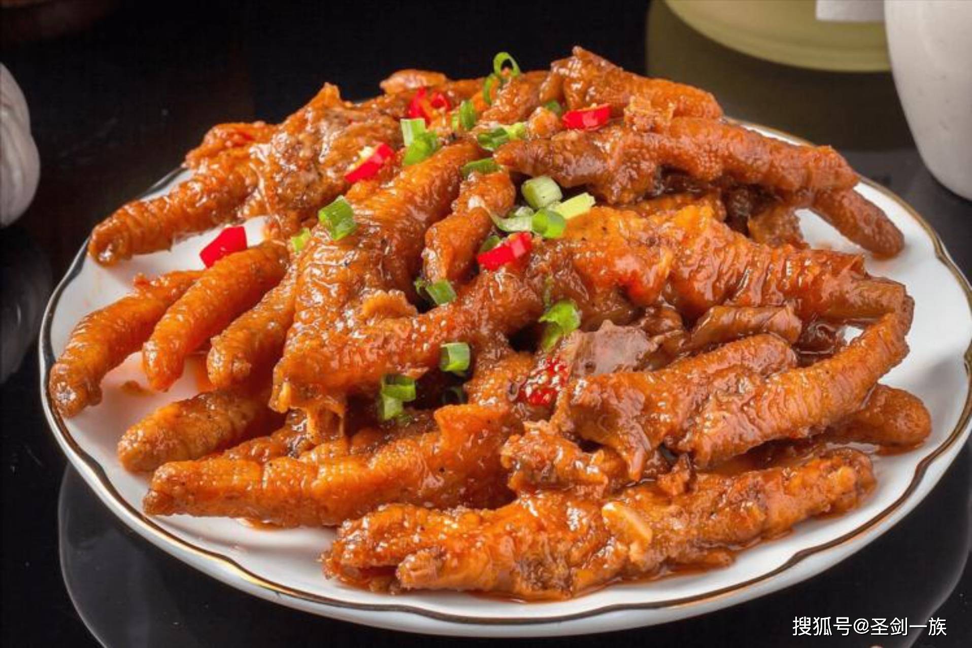 中秋将至，10道硬菜收藏好，好吃好看营养全，做法简单，还特香_食材_备用_五花肉