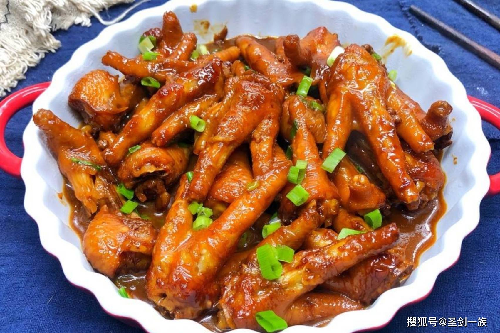 国庆将至，待客不用去饭店，教你10道硬菜，上桌就光盘夸你厨艺好_料酒_食材_做法
