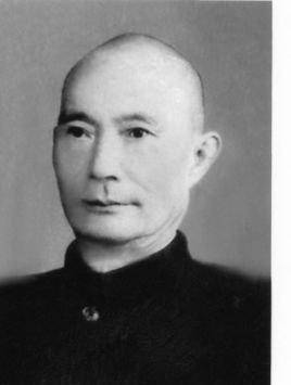 “绥远”1948年解放战士俘虏了一伙夫，给了2银元遣散后，才知是敌军司令
