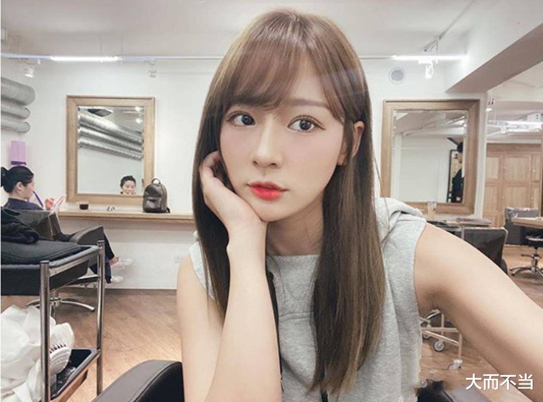 还记得"c字裤女王"安心亚吗?