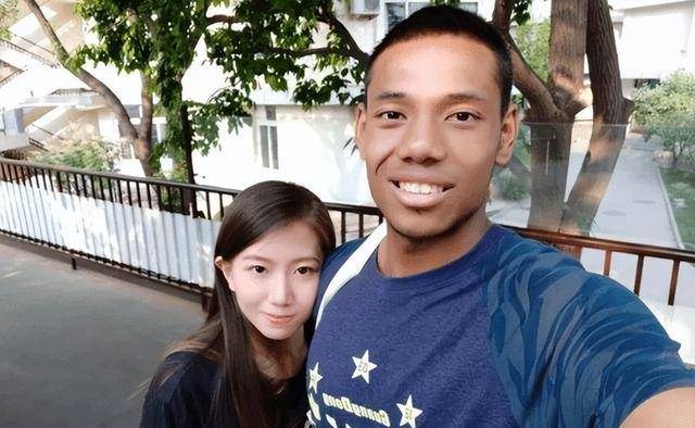 外教做不雅事,被男子抓现行,原谅后却以悲剧收场_徐扬_郑先生_安德鲁