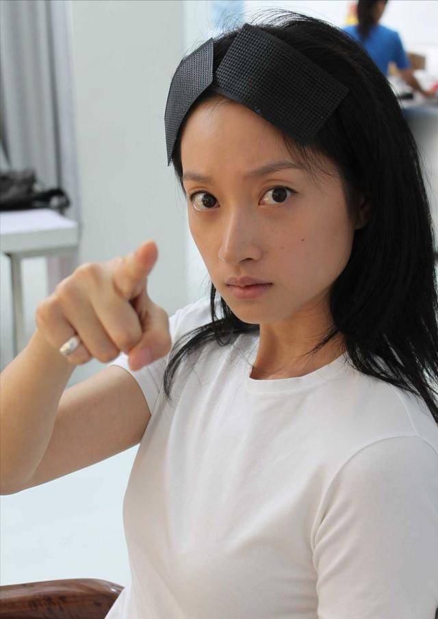 沈佳妮:当红时嫁朱亚文,隐退生两女被当成宝,幸福美满_陈思诚_感情