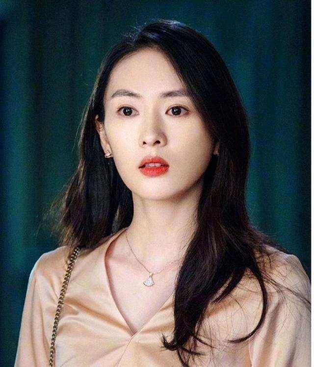 蛰伏16年,童瑶终于火了,如今36岁的她怎么样了?_角色_张默_张国立