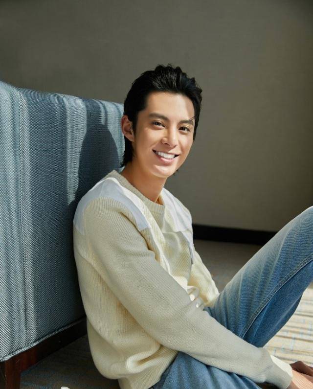 王鹤棣引起了我们的注意,这部2001中的台湾偶像剧经典翻拍片由柴智屏