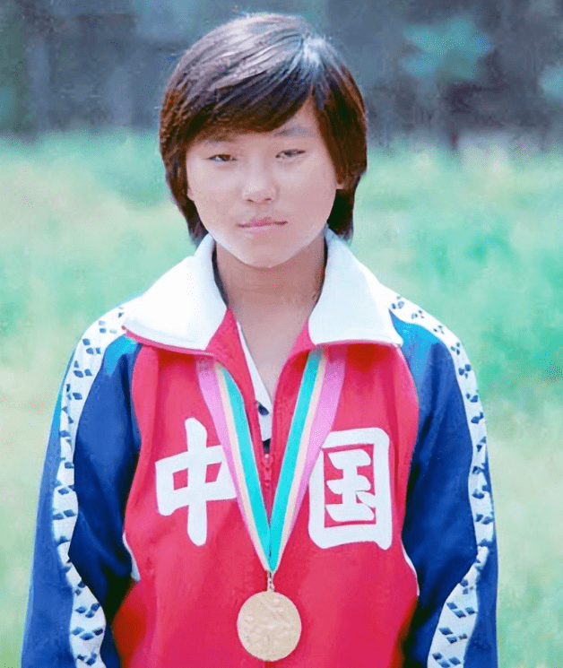 周继红:中国首位奥运冠军,丈夫是羽毛球名将,婚后幸福吗?